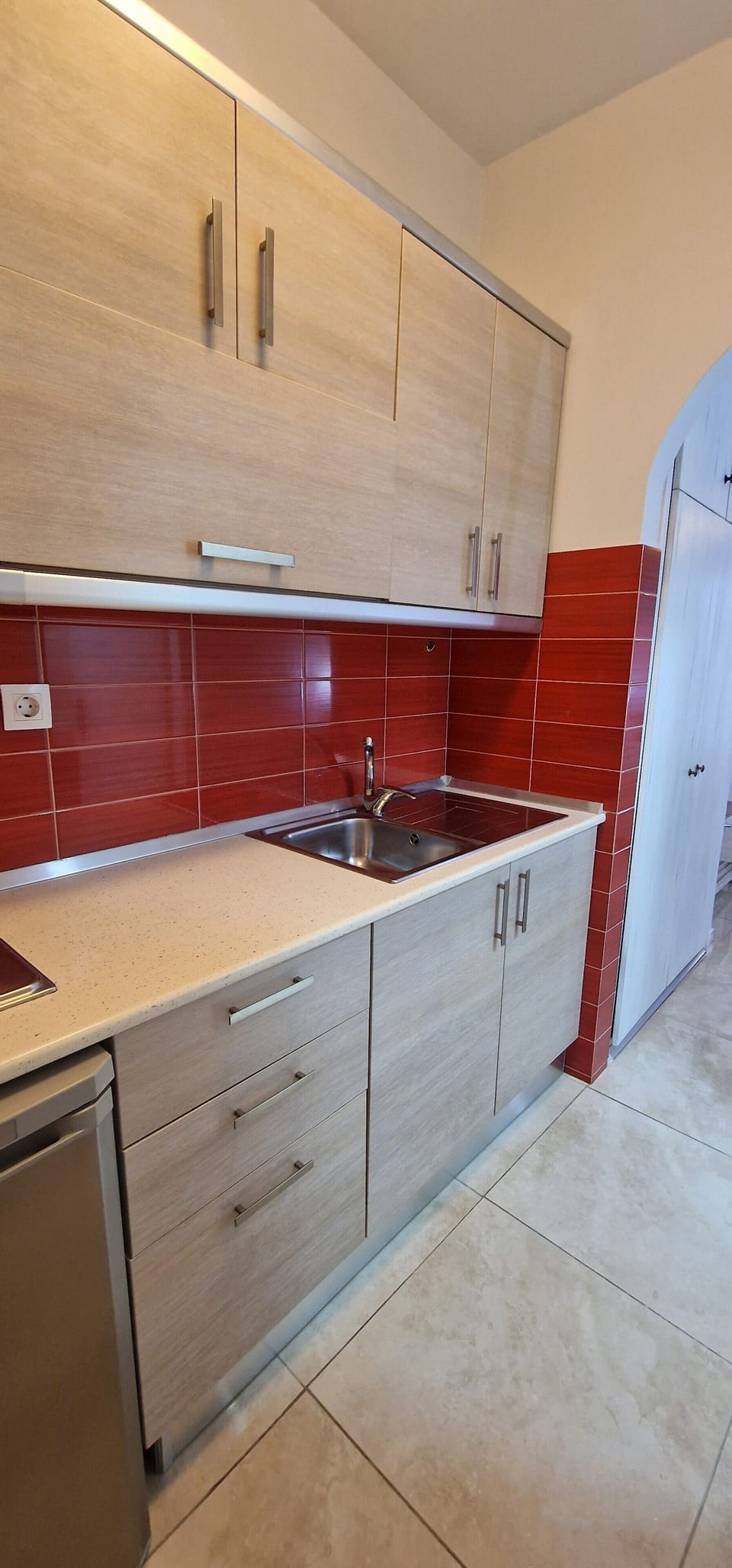 Classic Studio, Pool View | Private kitchen | Mini-fridge, stovetop, electric kettle, cookware/dishes/utensils