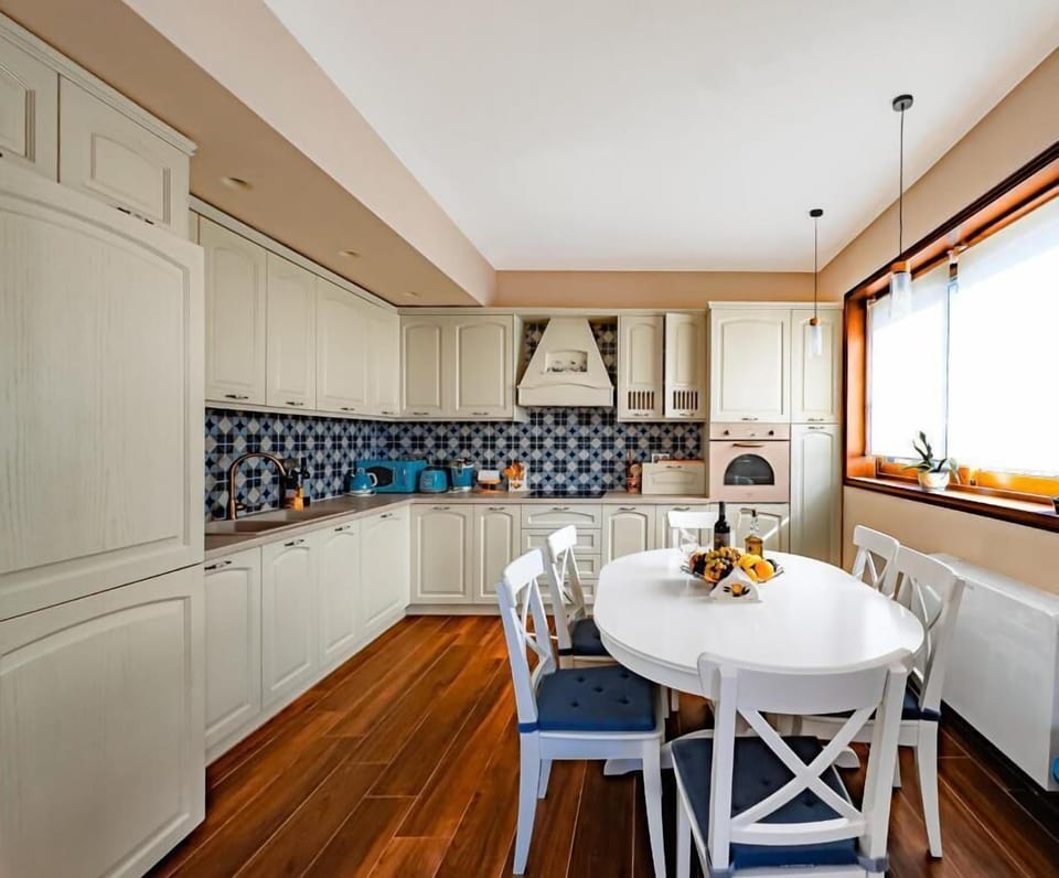 Villa, Balcony, City View | Private kitchen | Toaster