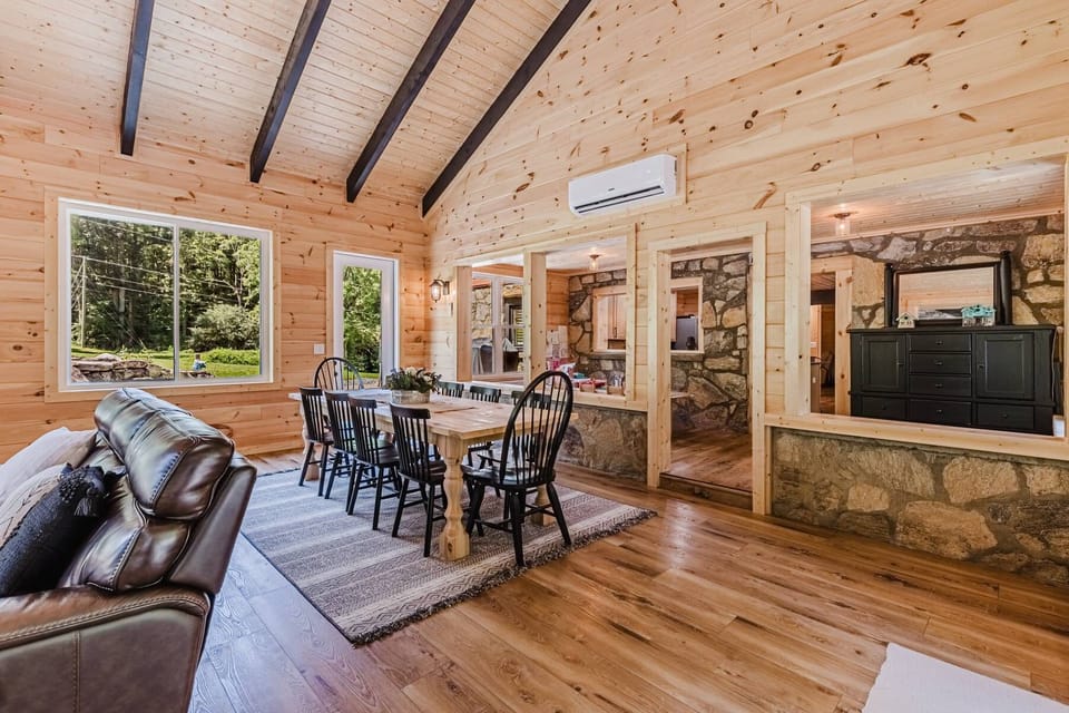 25 x 30 Great Room