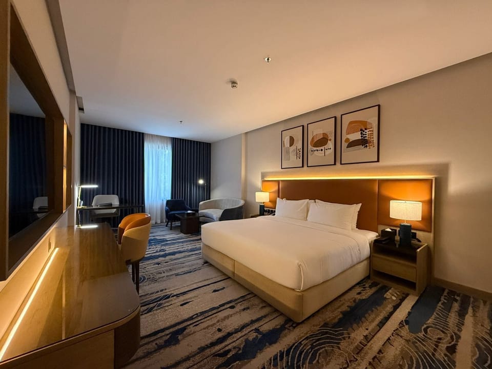 Premium bedding, pillowtop beds, in-room safe, laptop workspace