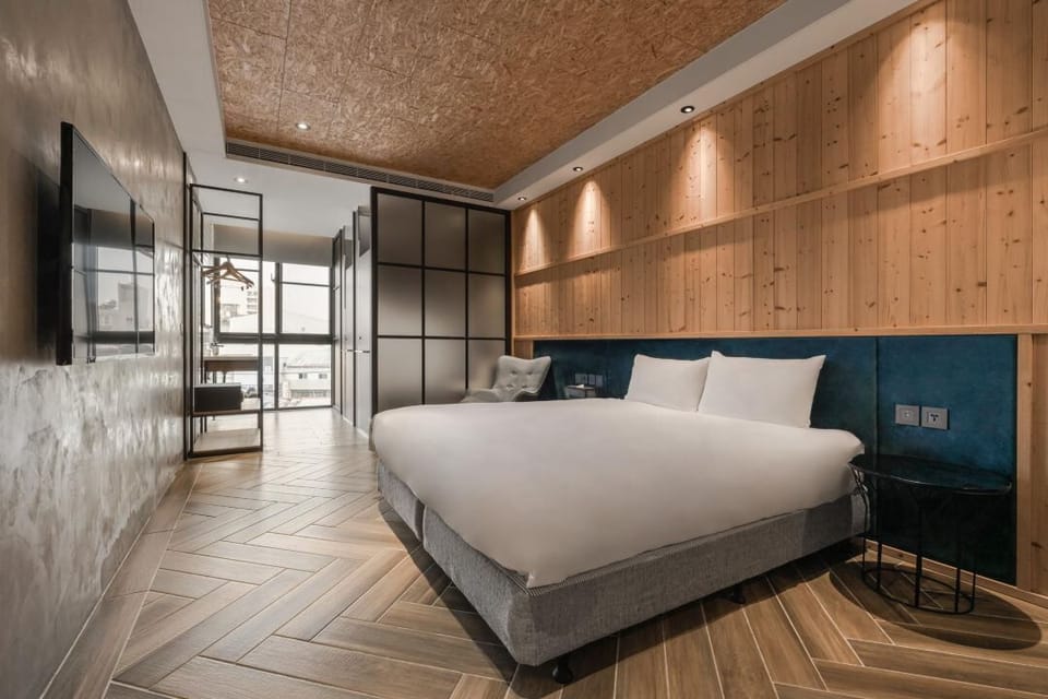 Standard Double Room-(King)