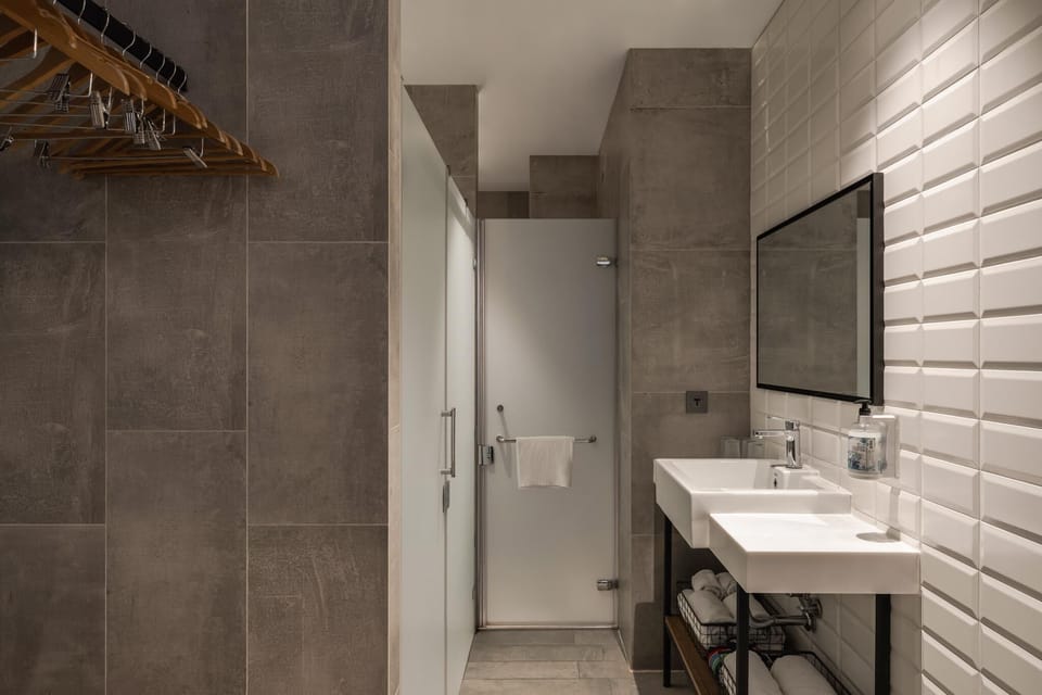 Duplex Family Room-Single*5 | Bathroom | Hair dryer, towels, shampoo, toilet paper