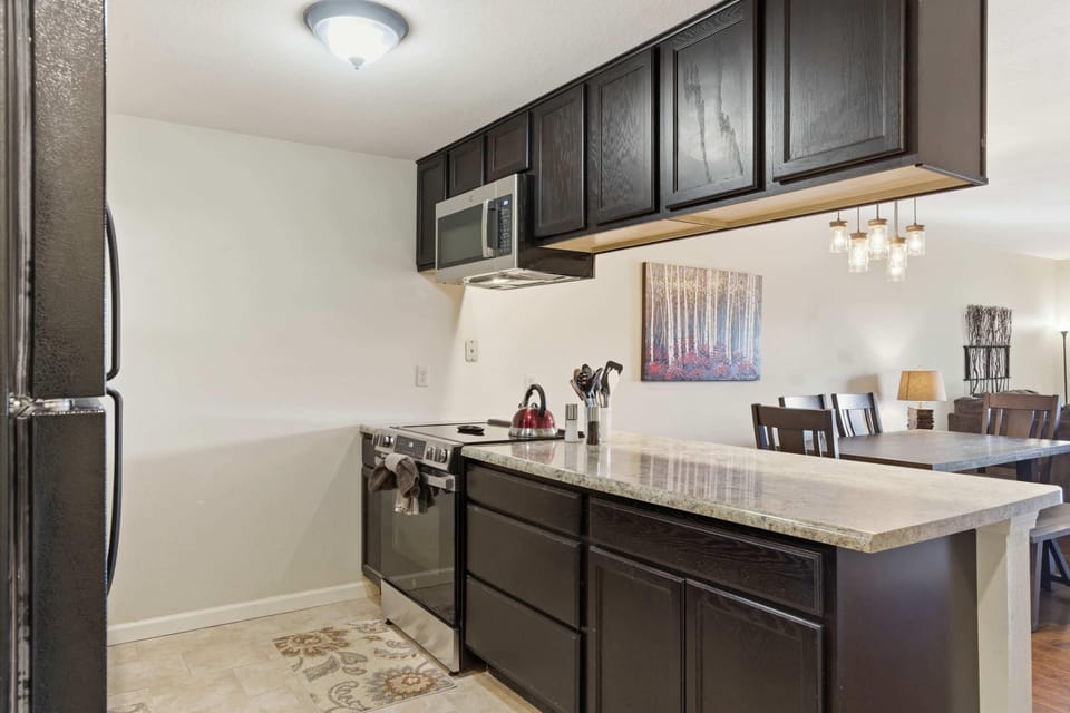 Condo, Multiple Beds, Patio, Mountain View (Overlook Paradise) | Private kitchen