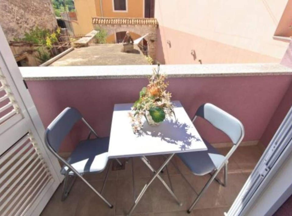 Apartment (One Bedroom Apartment with Balcony) | Balcony