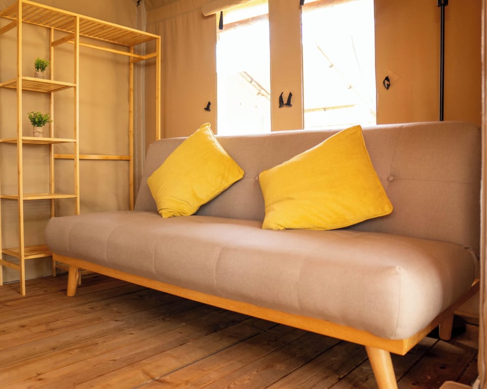 Tent, 1 Bedroom | Living area