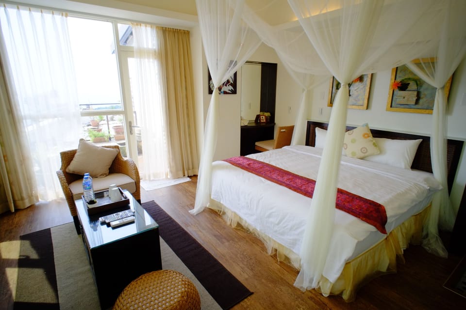 Sea View Double Suite  | Premium bedding, individually decorated, blackout drapes, rollaway beds