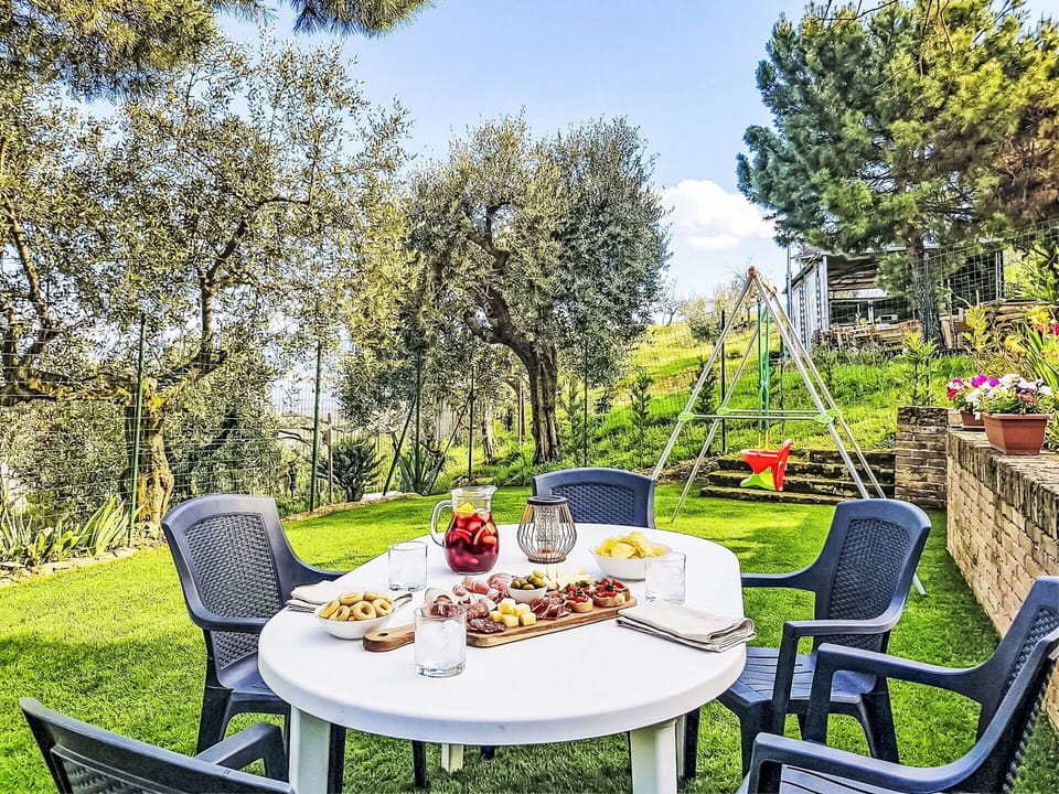 Furniture, Outdoor Furniture, Outdoor Table, Chair, Table, Garden, Lawn, Kitchen & Dining Room Table, Shade, Yard