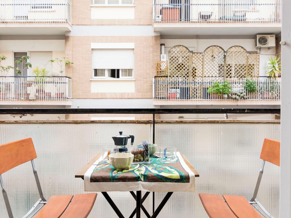 Furniture, Chair, Table, Outdoor Furniture, Outdoor Table, Balcony, Flowerpot, Kitchen & Dining Room Table, Houseplant, Wood Stain