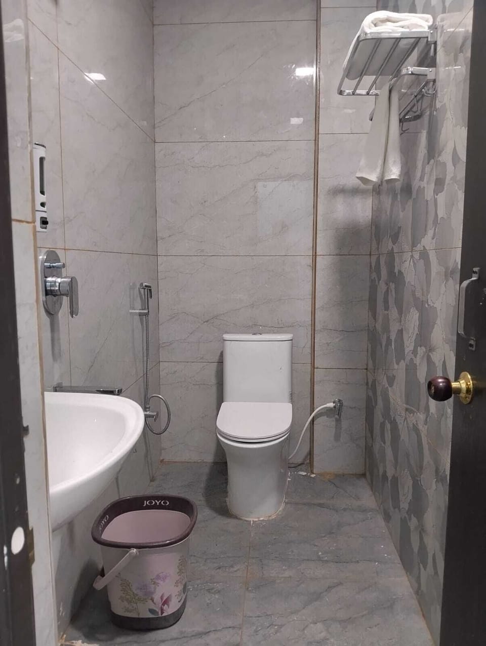 Classic Room, Garden View | Bathroom