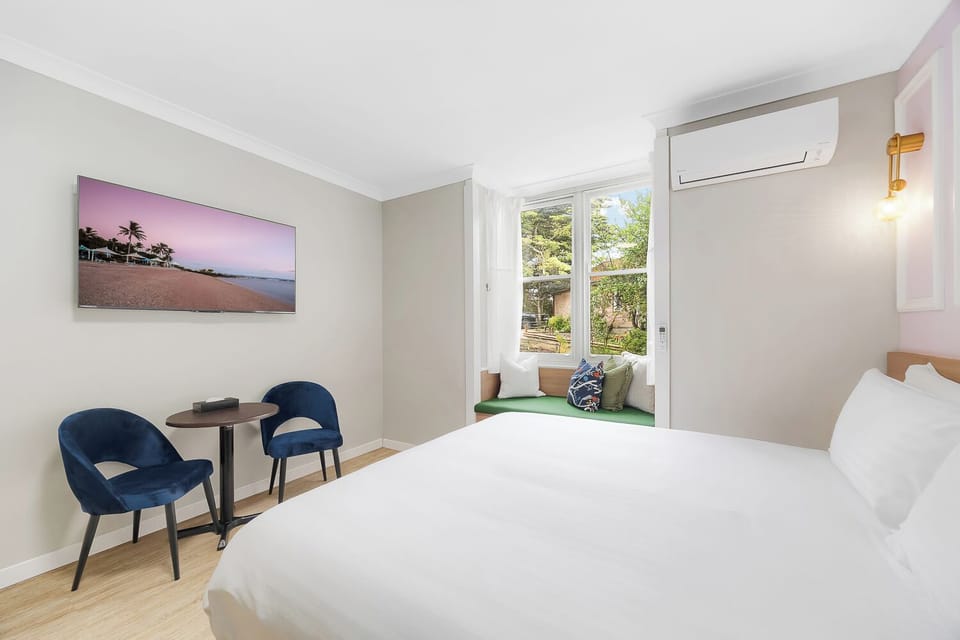 Superior Double Room, Pets Allowed | Premium bedding, iron/ironing board (on request), WiFi (free)