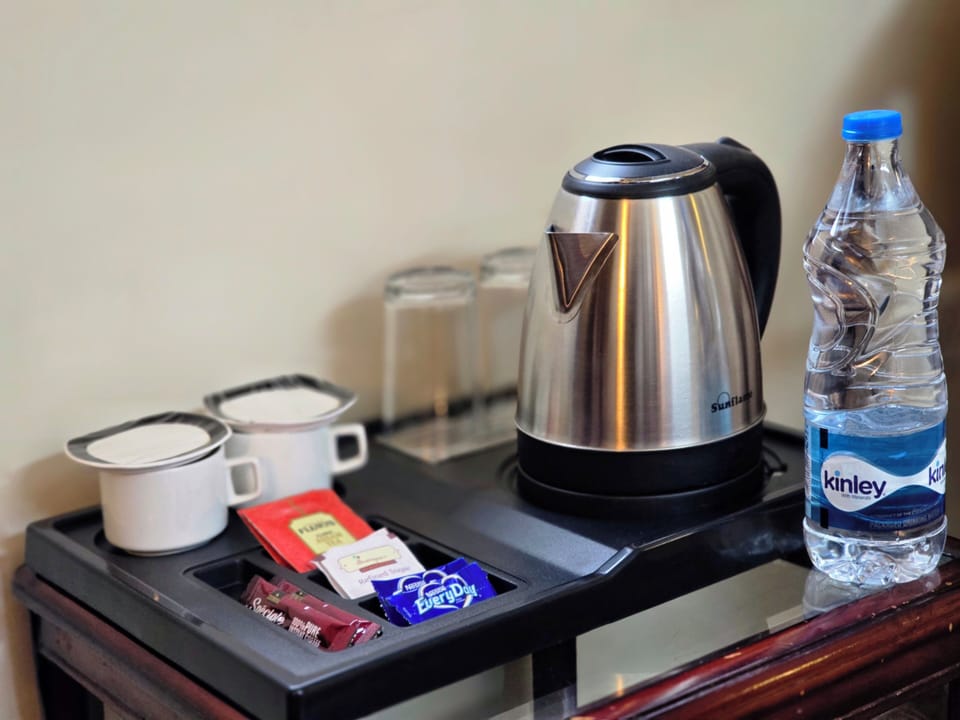 Premium Room, Valley View | Laptop workspace, iron/ironing board, free WiFi, bed sheets