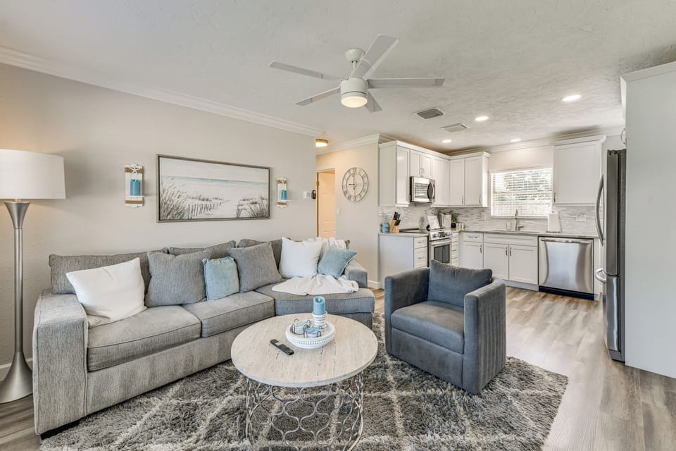House (3 Bedrooms) | Front of property