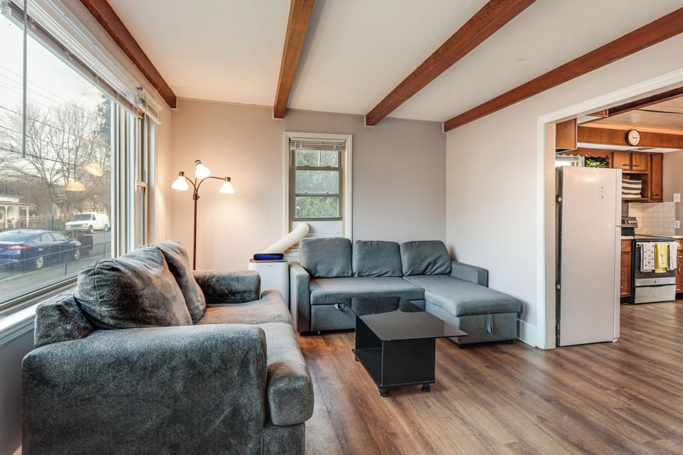 Apartment (2 Bedrooms) | Front of property