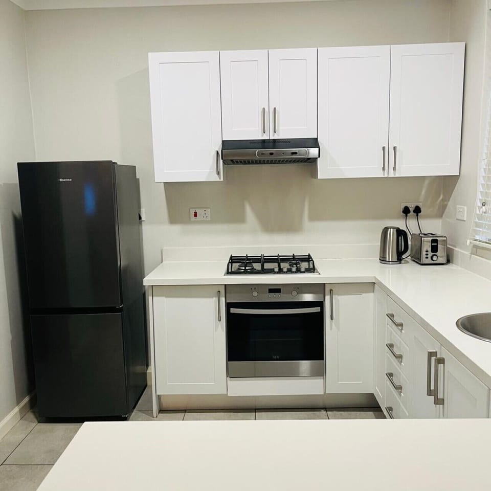 Apartment, 2 Bedrooms, Garden View, Ground Floor | Private kitchen