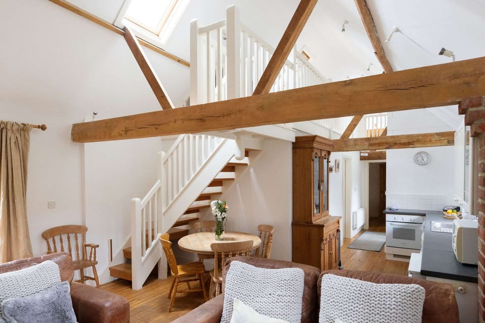 House | 7 bedrooms, Internet