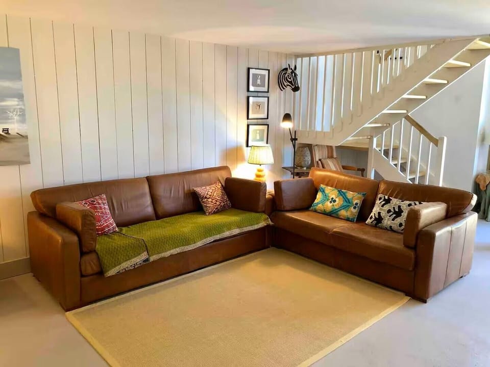 Ground floor sitting room