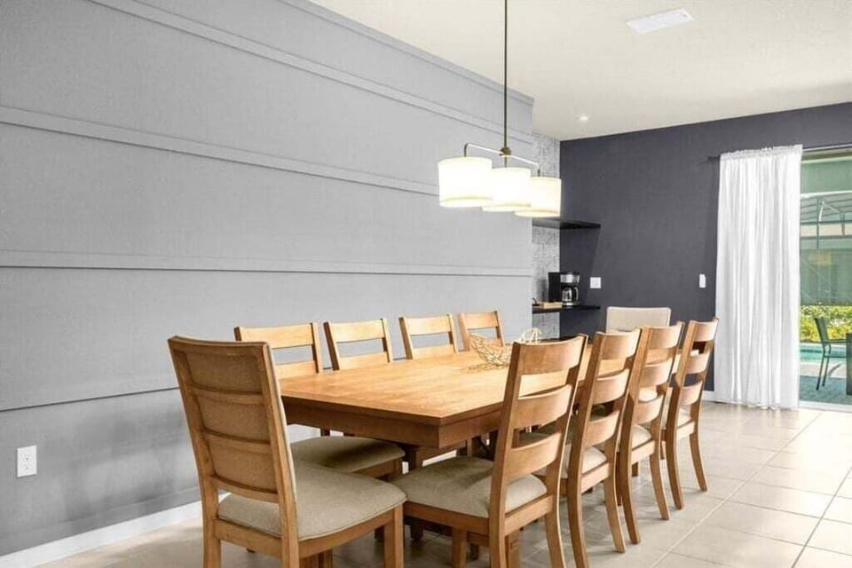 House, Multiple Bedrooms | Dining