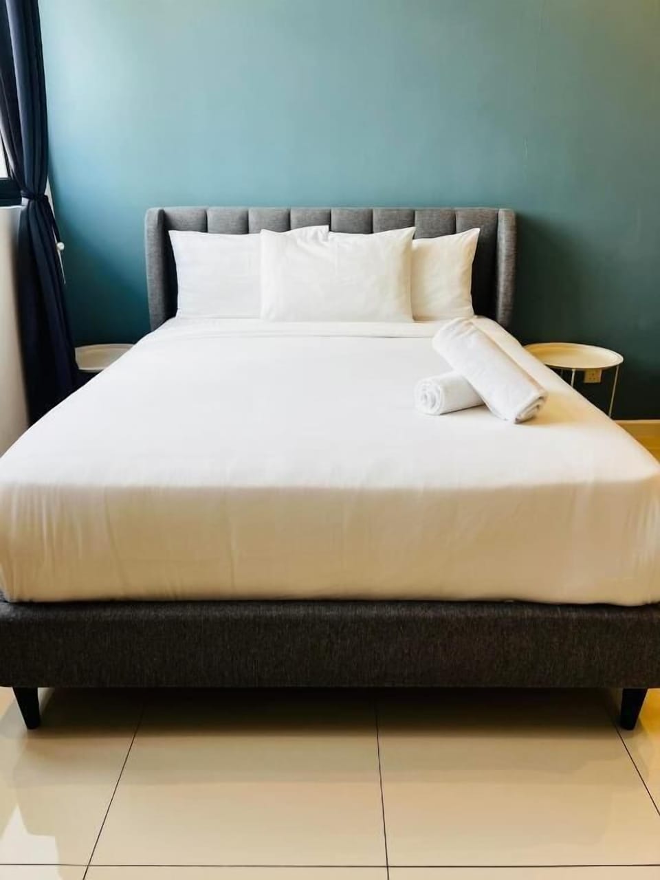 Deluxe Studio, City View | Blackout drapes, iron/ironing board, free WiFi