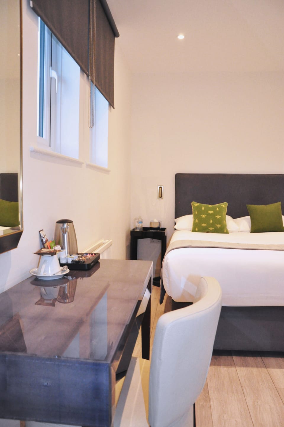 Double Room | Desk, iron/ironing board, WiFi (free)