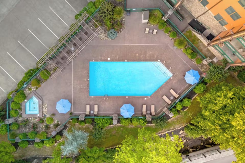 Pool and Hot Tub