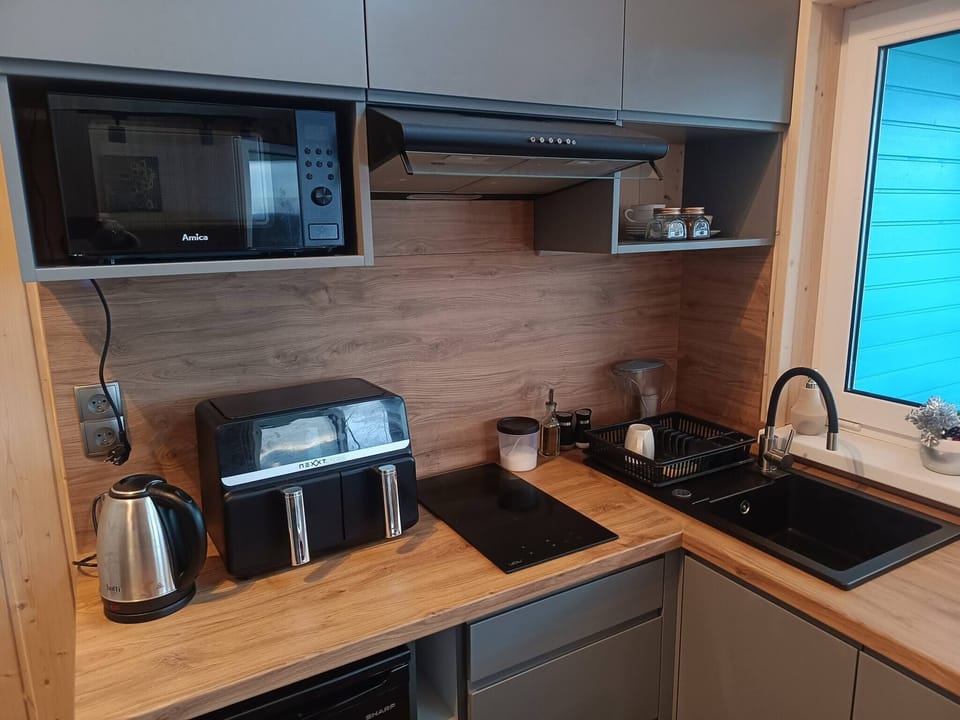 House, 3 Bedrooms, Patio | Interior
