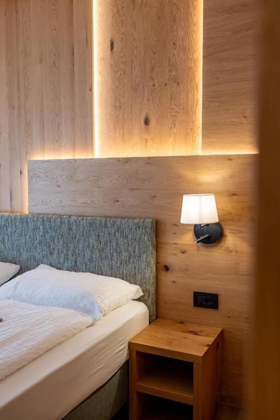 Deluxe Double Room, Hill View