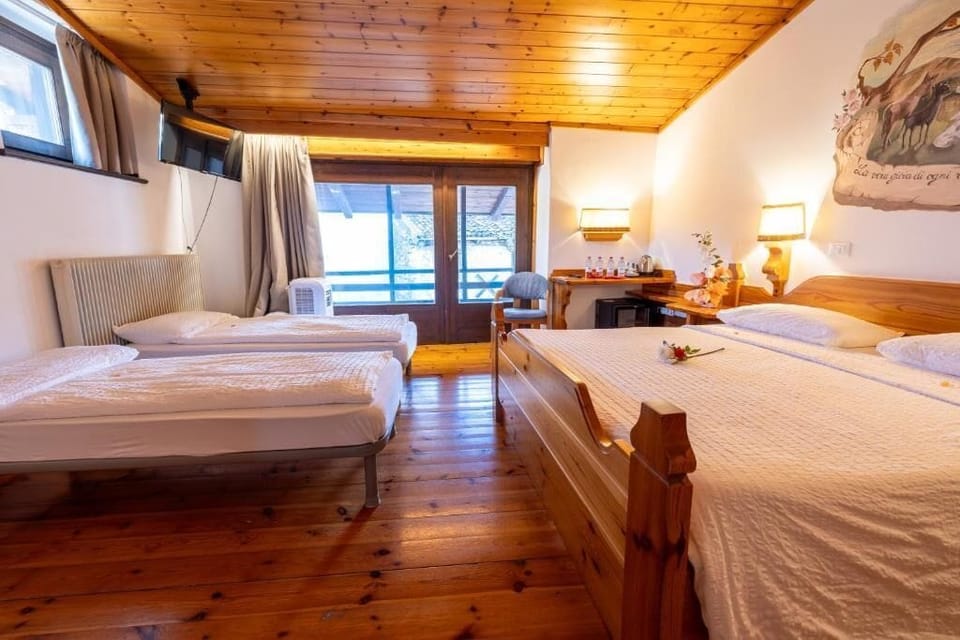 Comfort Quadruple Room