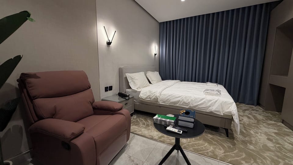 Apartment, 1 Bedroom, Accessible, Smoking | 1 bedroom