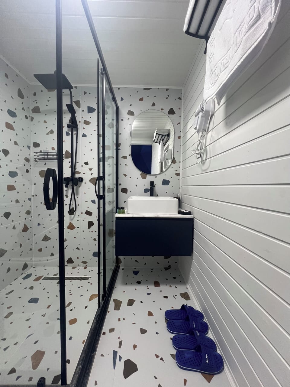 Double or Twin Room, Lake View | Bathroom | Shower, hair dryer, slippers, bidet