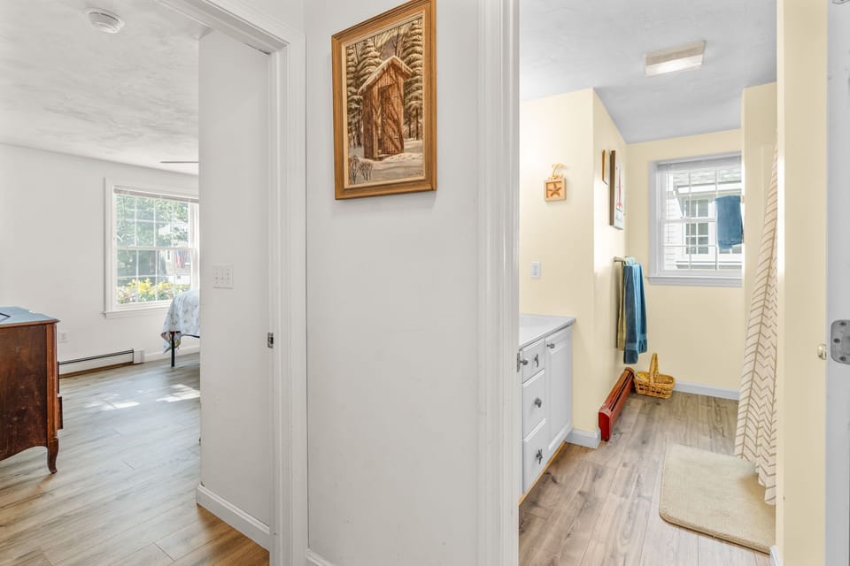Full Bath - 2nd floor
