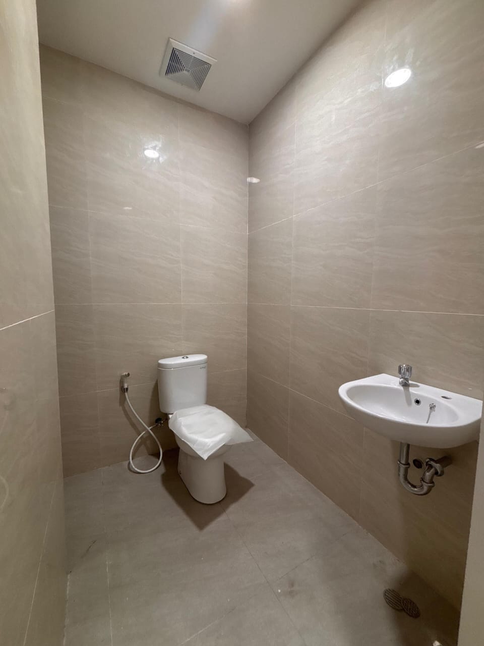 Deluxe Double Room | Bathroom | Towels