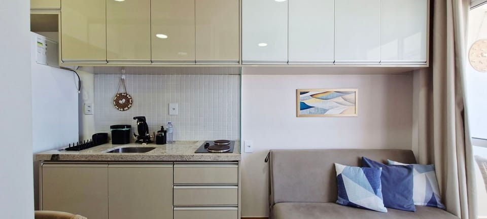 Standard Apartment | Private kitchen | Fridge, microwave, stovetop, blender