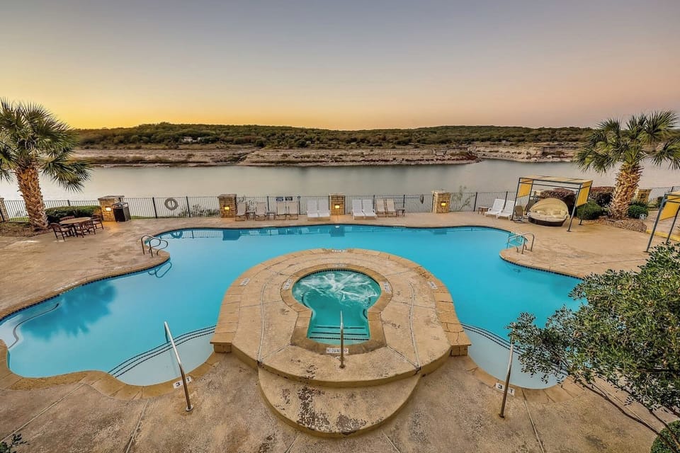 South Pool & Hot Tub