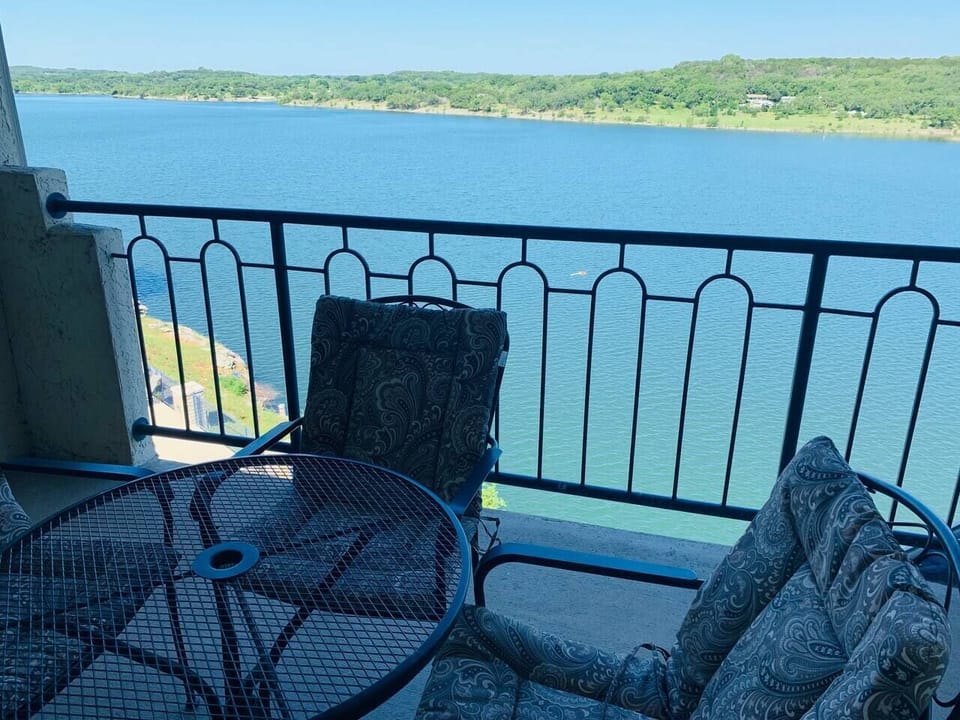 Patio Dining with Amazing Views