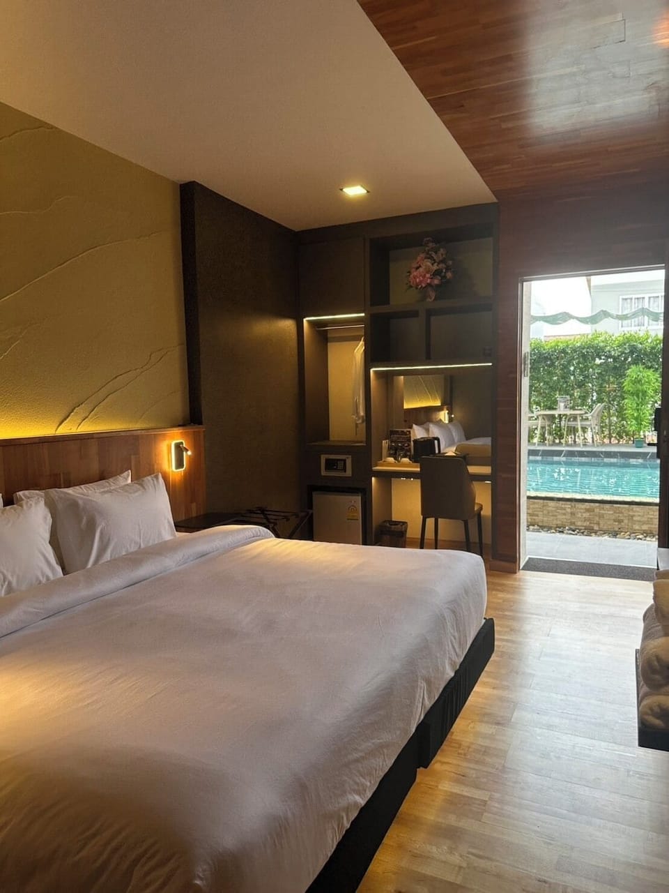 Deluxe Single Room | Free WiFi