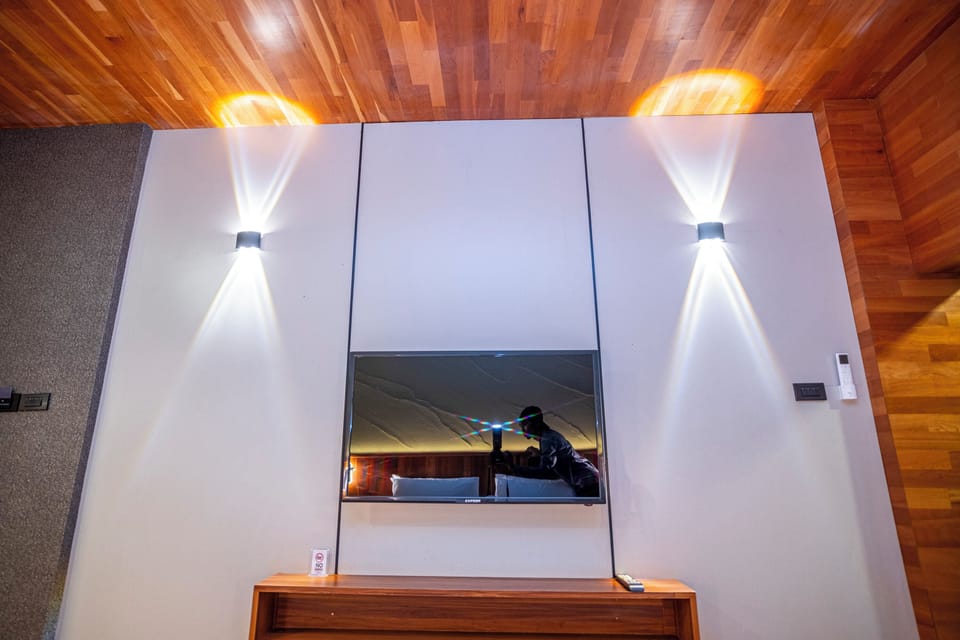 Deluxe Single Room | Interior