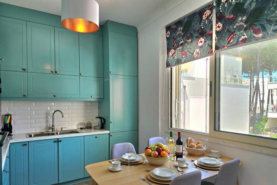 Kitchen and dining area