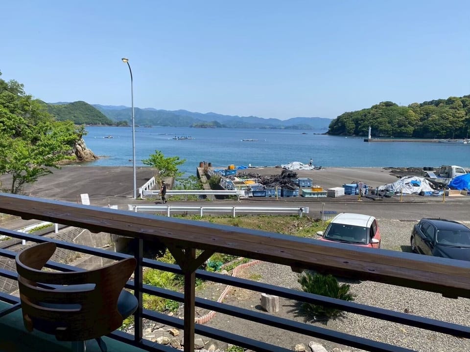 Family Villa, Sea View, Beachside | Property grounds