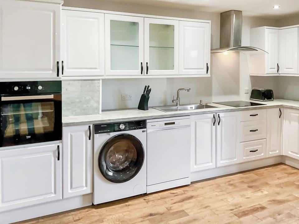 Open plan living space | Bridleway Barn - Park Farm, Nettlestone