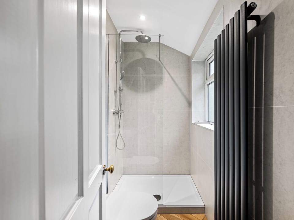 Shower room | The Blue House, Lincoln