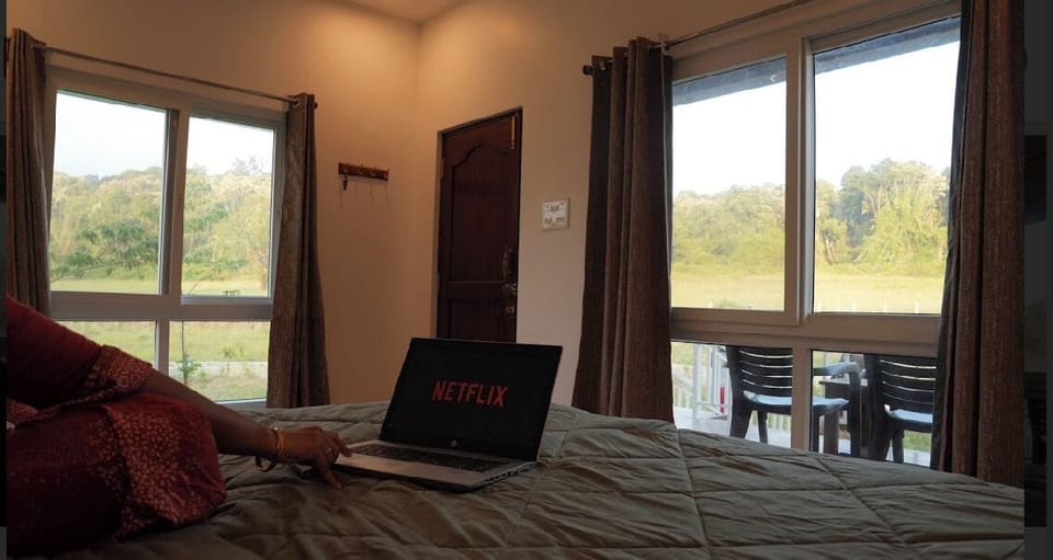 Chalet, Balcony, Mountain View | Egyptian cotton sheets, premium bedding, down comforters, desk