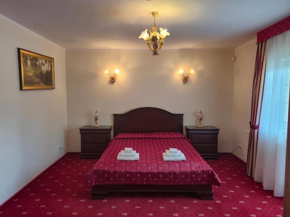 Family Apartment, Garden View | Free WiFi, bed sheets