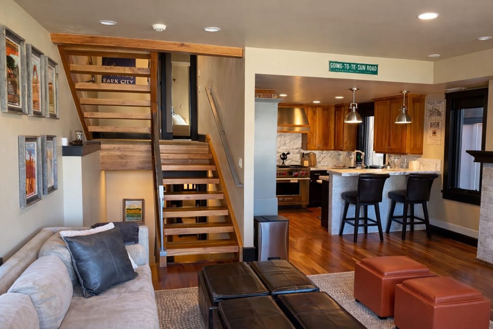 3 Story home, split into 6-levels for privacy.