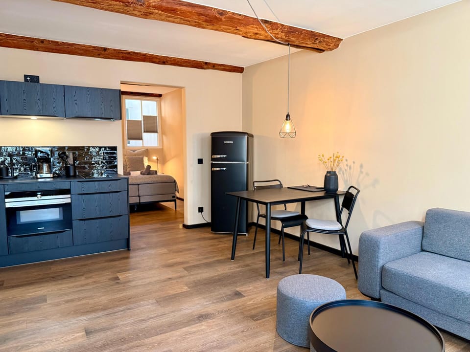 Living and dining area