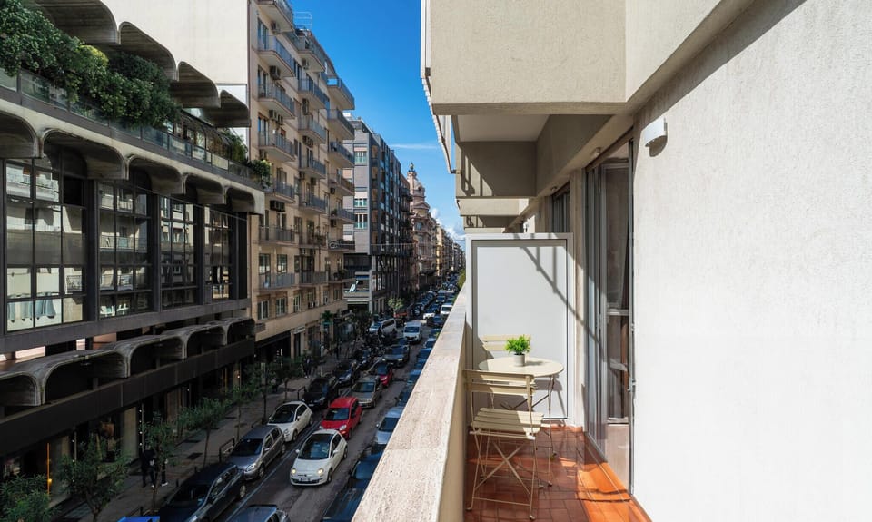 Deluxe Double Room | Balcony
