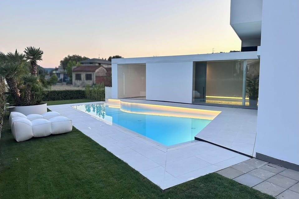 Swimming Pool, Composite Material, Shade, Garden, Landscaping, Estate, Villa, Design, Yard, Resort
