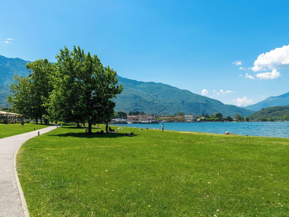 Sky, Mountainous Landforms, Mountain, Water, Body Of Water, Water Resources, Hill, Natural Landscape, Mountain Range, Landscape