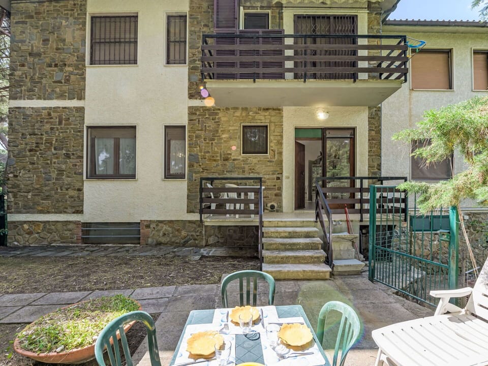 Architecture, Residential Area, Home, Door, Porch, Balcony, Estate, Yard, Handrail, Villa