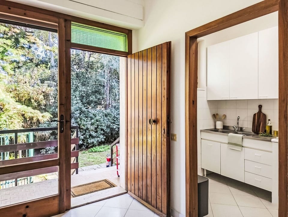 Wood, Flooring, Floor, Door, Interior Design, Home Door, Home, Hardwood, Wood Stain, Glass