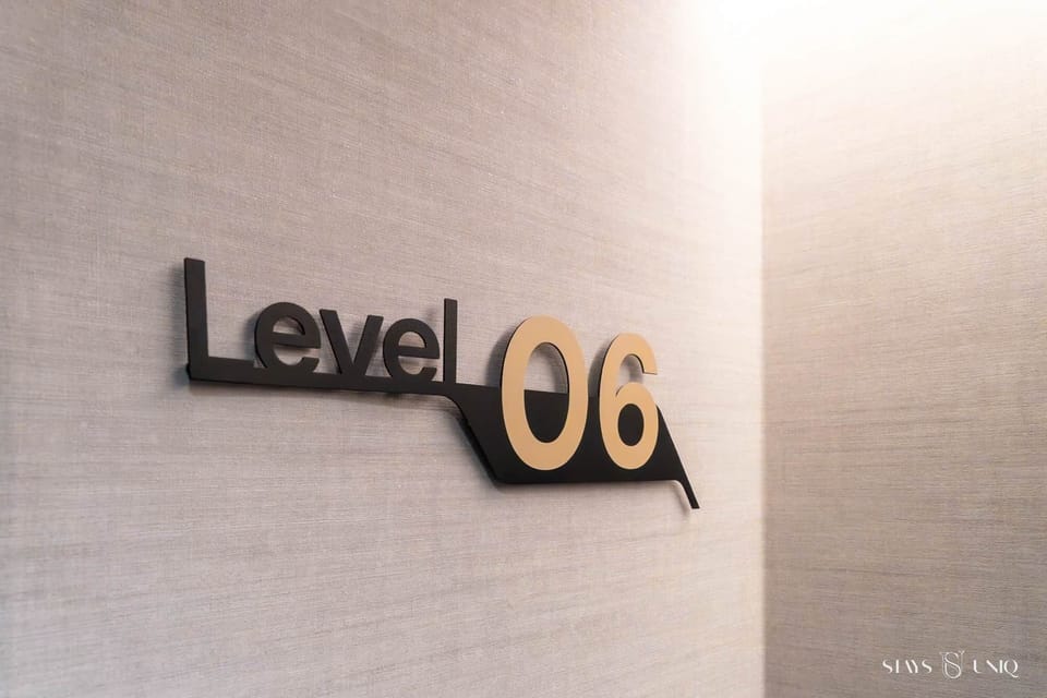 Elevators to apartment